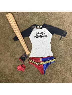 Harley Quinn Costume and Accessories XL Short M Top